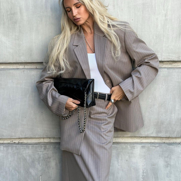 Women's two-piece split half skirt striped suit