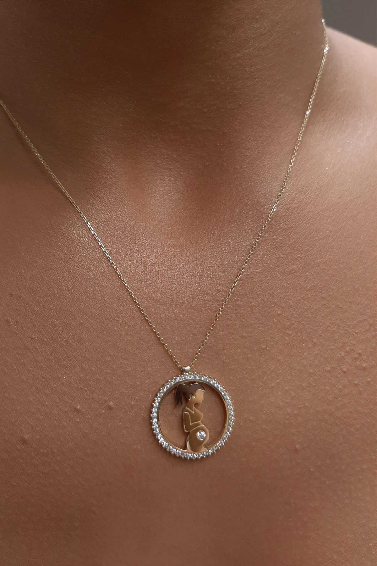14ct Gold Mother and Baby Necklace