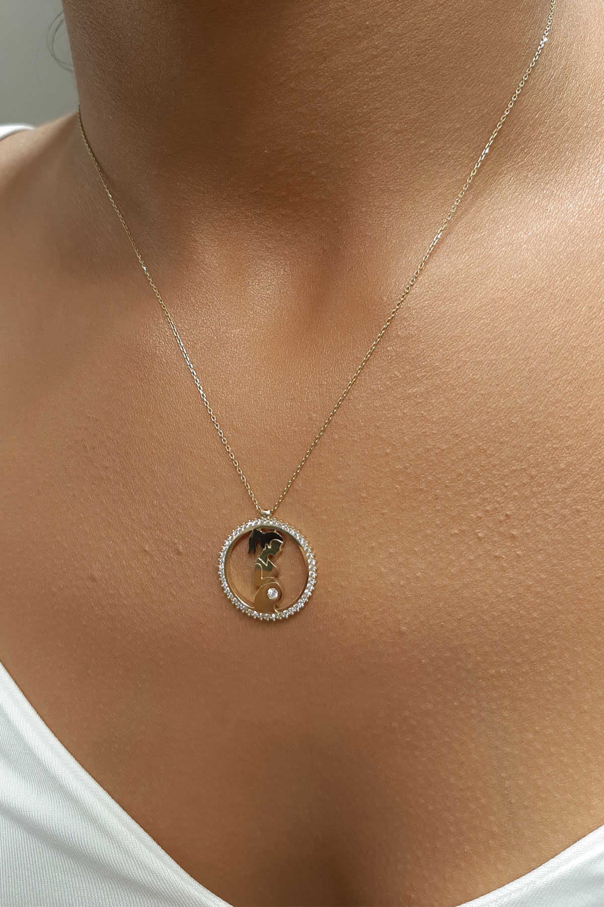 14ct Gold Mother and Baby Necklace