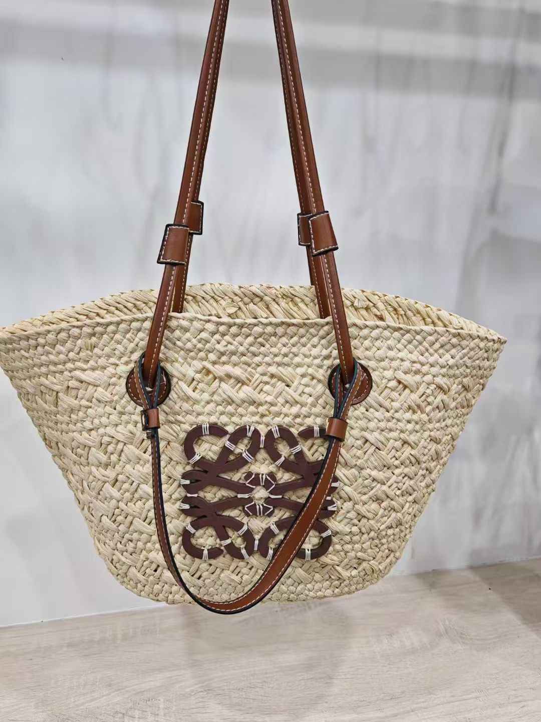 Straw beach bag