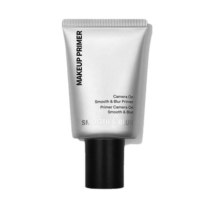 Apply moisturizing lotion before makeup